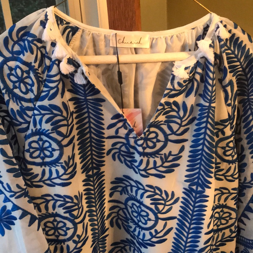 Chic Wish blue and white tunic- NWT